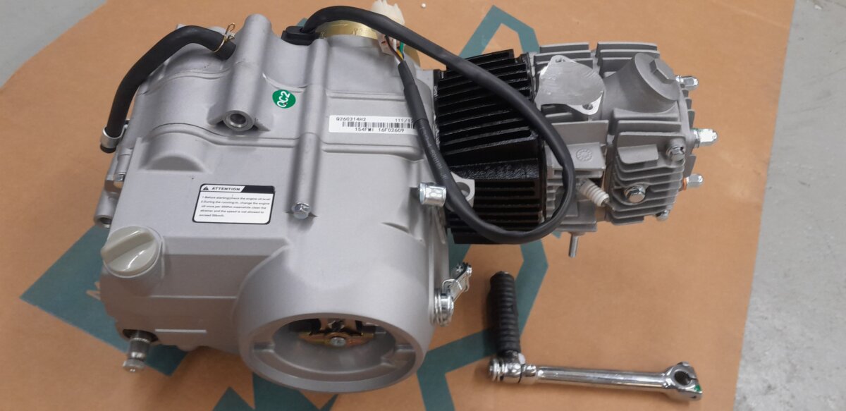 HS125cc Vaihtomoottori